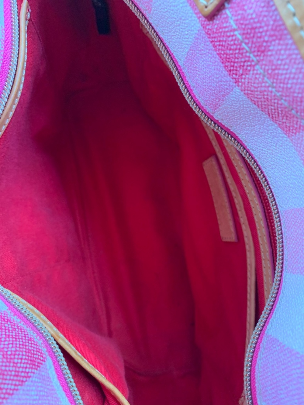 Dooney & Bourke Quadretto Pink Purse - Picture 11 of 11